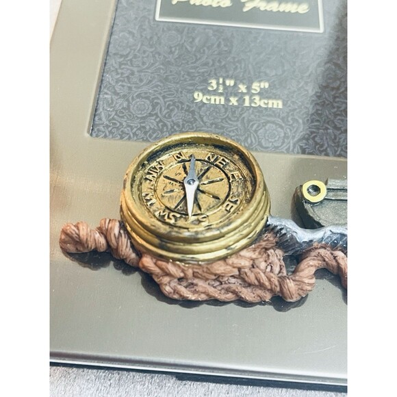 LaVie Chrome Nautical Picture Frame Sailboat Compass Design 3.5x5 w/ Glass - Picture 6 of 10